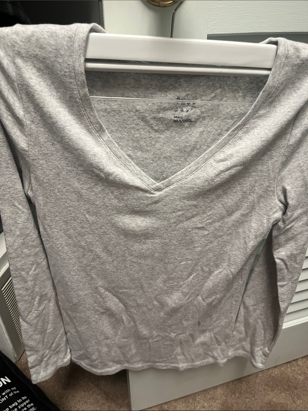 a new day Heather Gray V-Neck Long Sleeve Tee